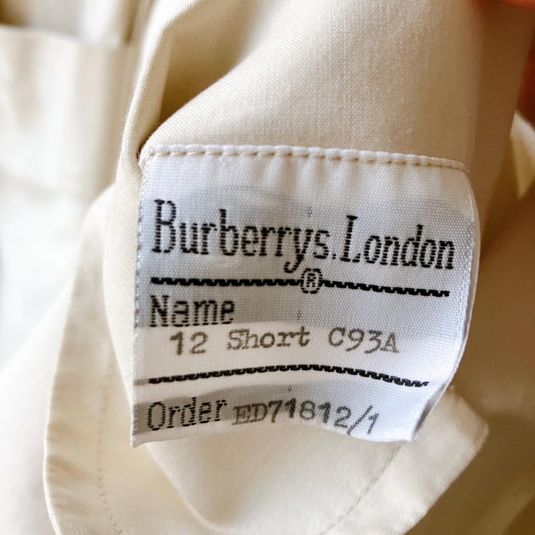 バーバリー　☘️スプリングコート　アイボリー　金ボタン　裏ビッグロゴ　ロゴ刺繍