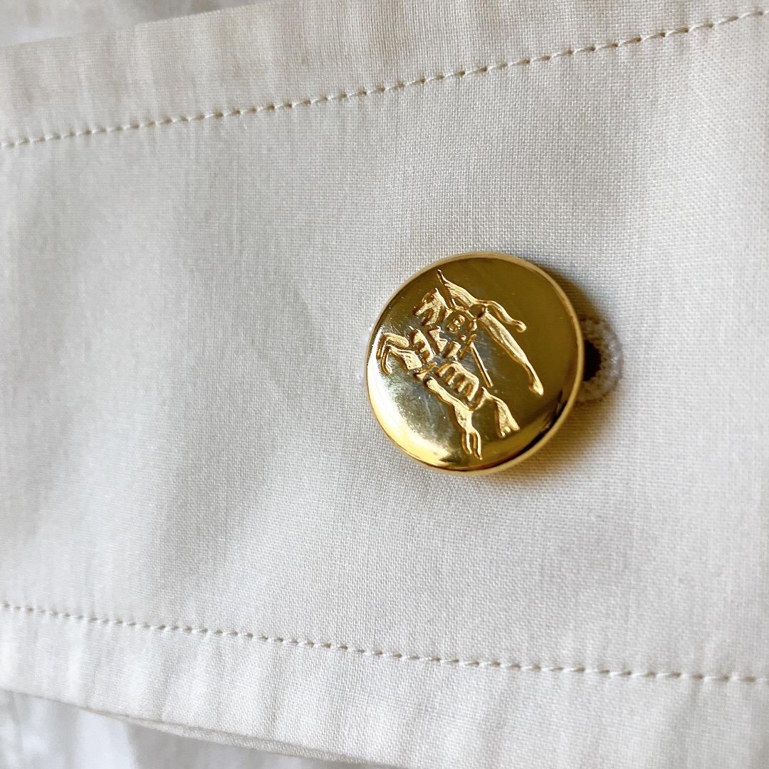 バーバリー　☘️スプリングコート　アイボリー　金ボタン　裏ビッグロゴ　ロゴ刺繍