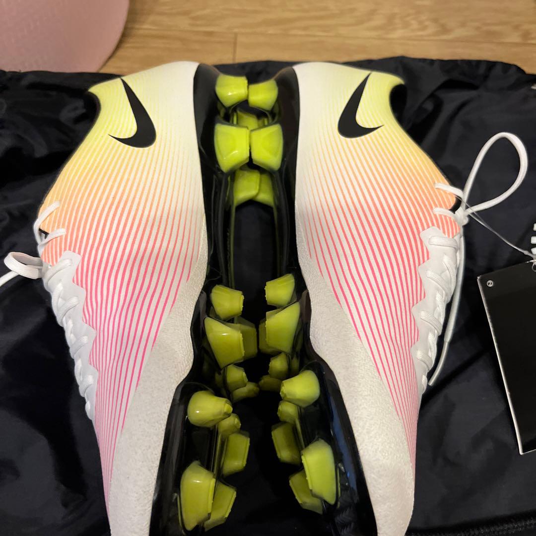 新品未使用NIKE マーキュリアルヴェイパーX HG-V 25.5　激レア