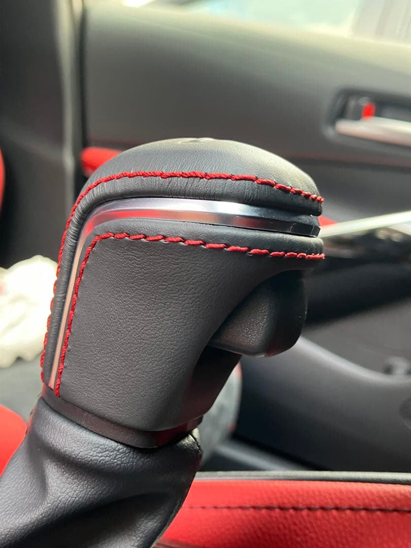 TRD シフト ノブ 【USトヨタ純正品】カローラ スポーツヤリス RAV4