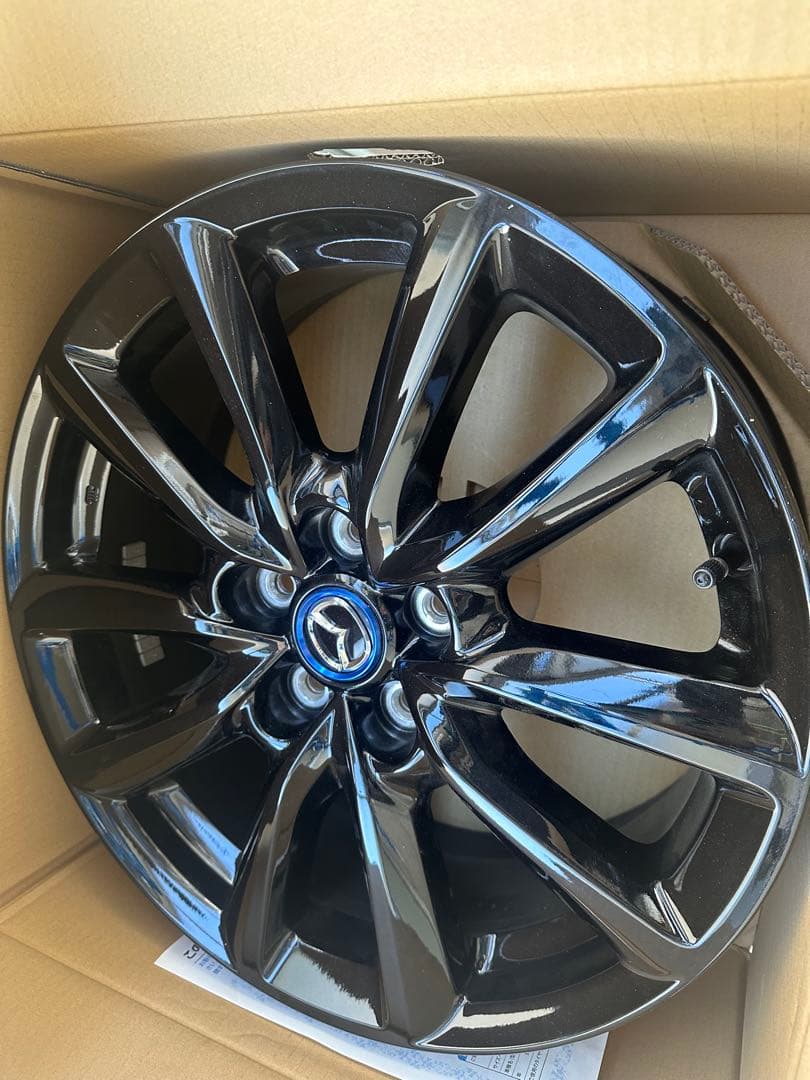 Mazda 18インチ ブラックホイール✖︎4本