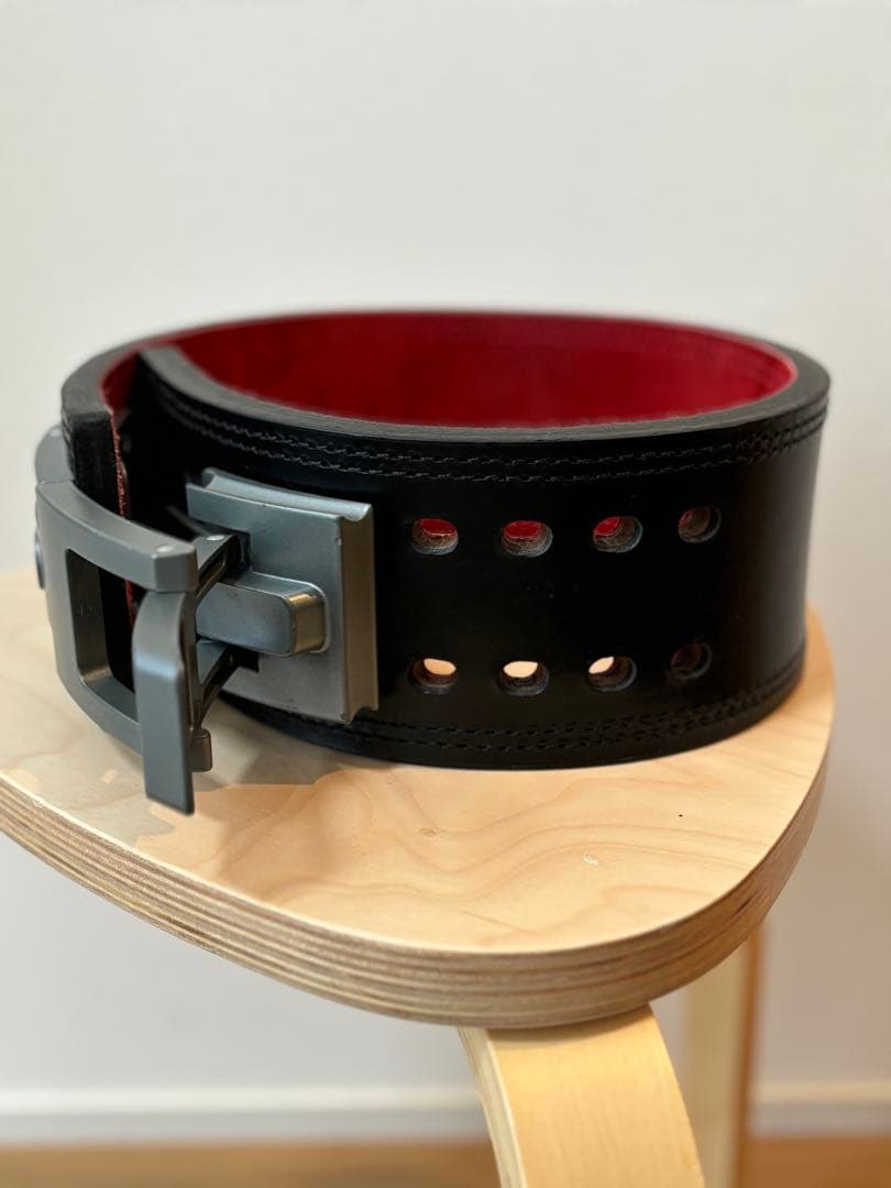 SBD POWERLIFTING トレーニングベルト ブラック/レッド