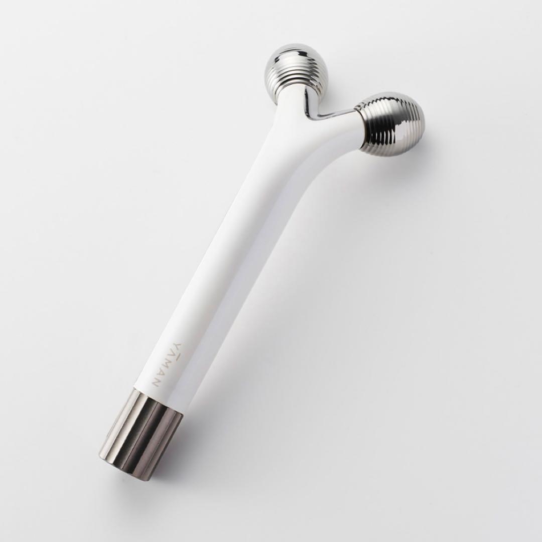 美品　YAMAN WAVY mini EP-16 美顔ローラー