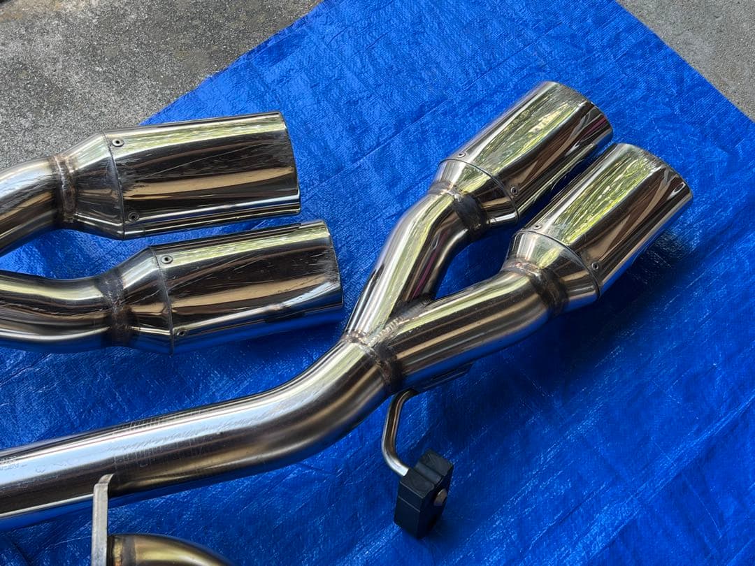 ヴォクシー ノア 80系 ガナドール 4本出し PAE-055