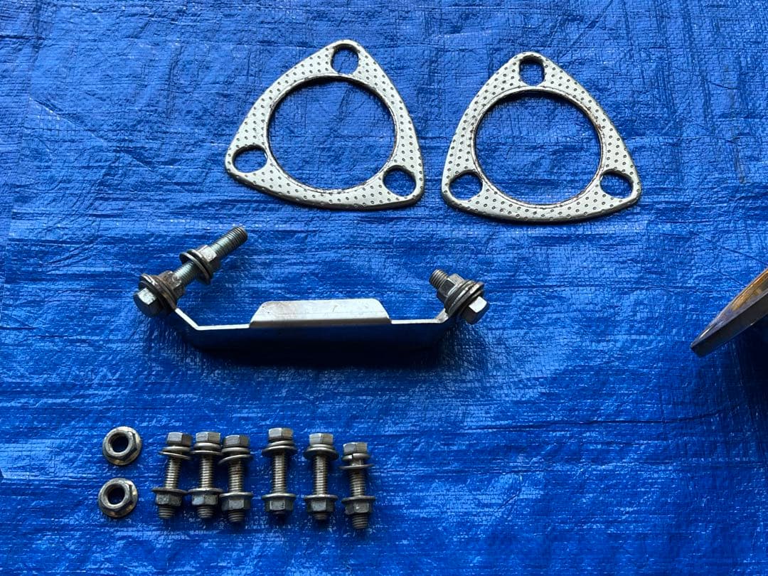 ヴォクシー ノア 80系 ガナドール 4本出し PAE-055