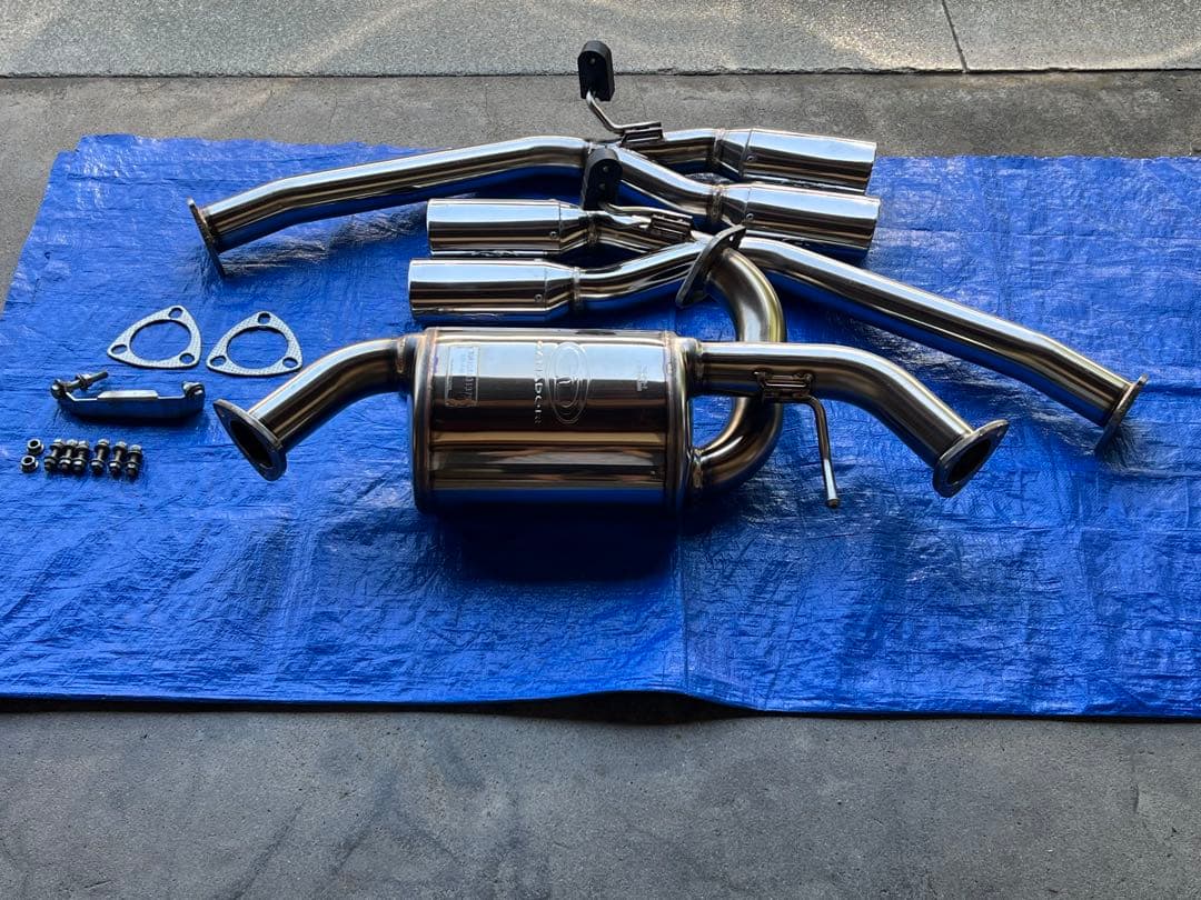 ヴォクシー ノア 80系 ガナドール 4本出し PAE-055