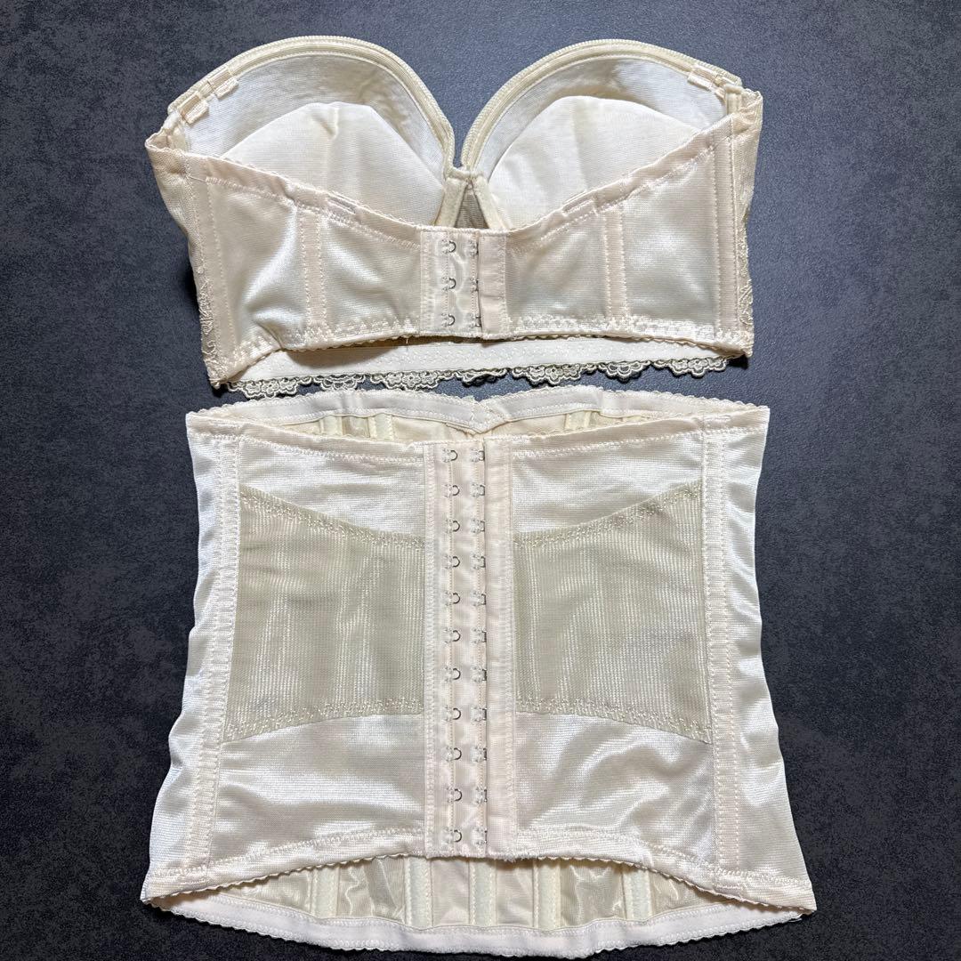 フォーシスアンドカンパニー E70ブライダルインナーセット ウェディング