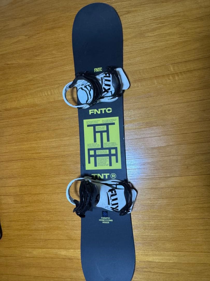 最終値下げ‼️スノボー板FNTCビンディングFLUX