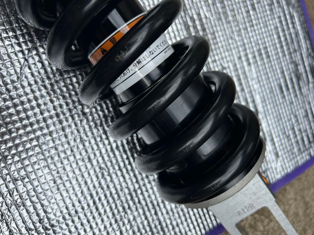 Yamaha MT-07 2022年式　リヤサスペンション　純正　中古品