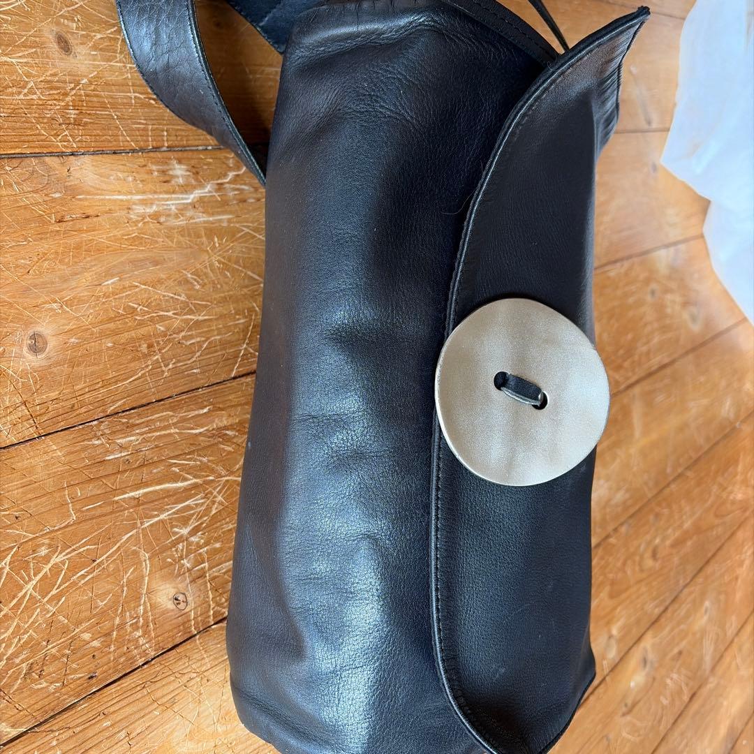 Kawa Kawa カワカワ ボタンバックL