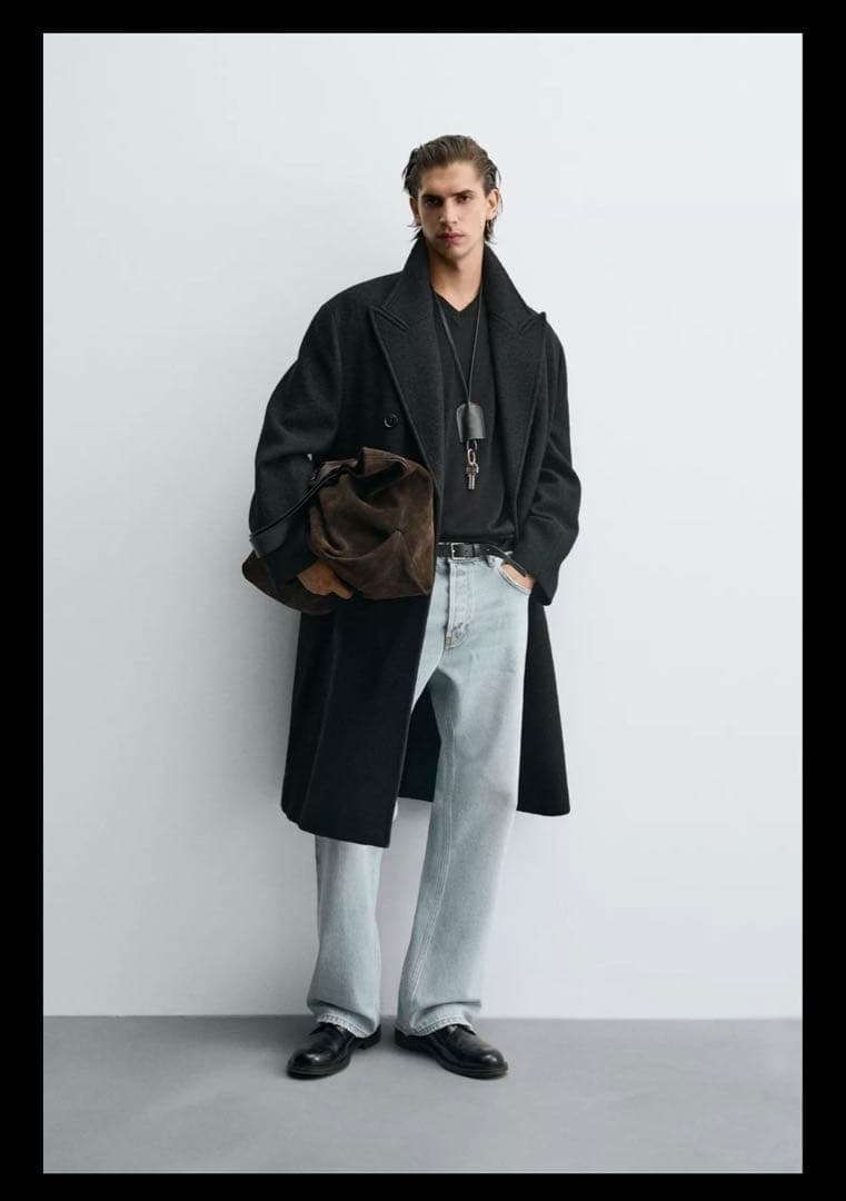 ZARA ブークレ織ウールコート　ダブルブレストコート