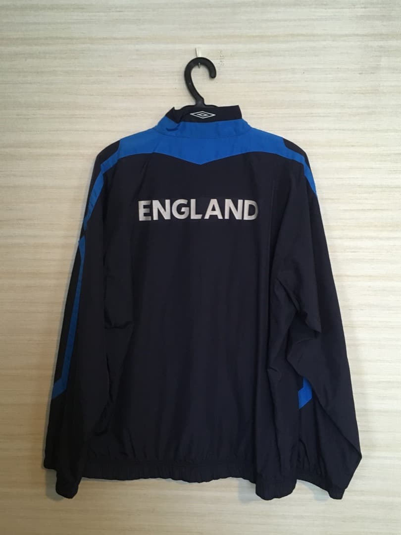 古着 アンブロ イングランド代表 ウインドブレーカー 紺 L