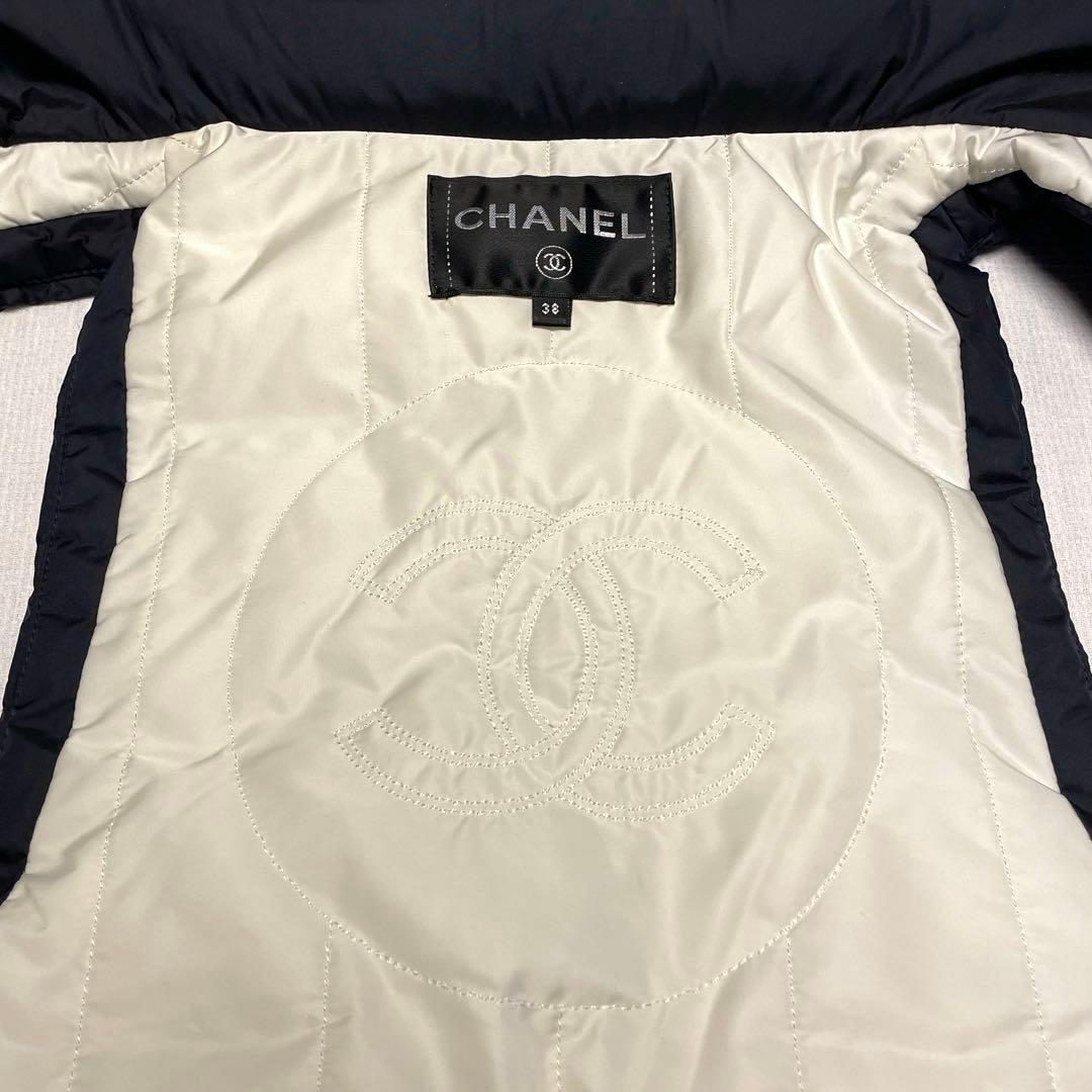 【美品】CHANEL シャネル ダウンベスト イタリア製
