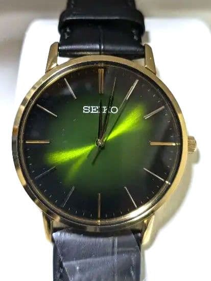 ④【新品未使用】SEIKO 　メンズウォッチ