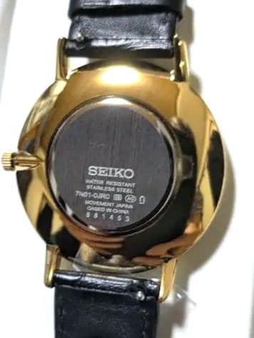 ④【新品未使用】SEIKO 　メンズウォッチ
