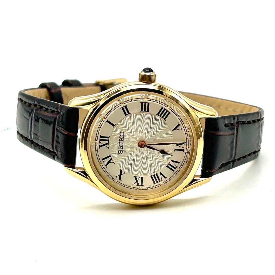 セイコー ナノユニバース コラボ 腕時計 レディース　未使用 レザーベルト 金色