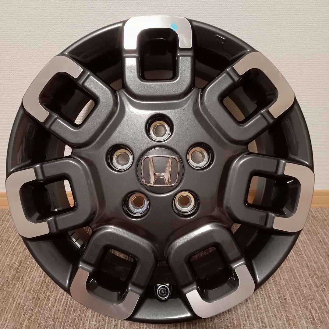 【新品未使用】新型フリードクロスター 15インチ純正アルミホイール 4本セット②