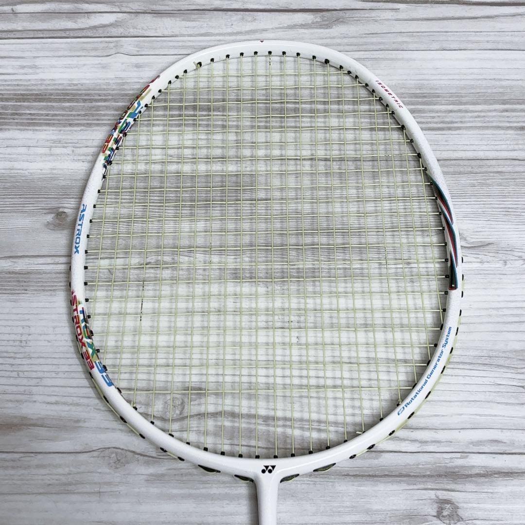 【ヨネックス】 ASTROX 33 バドミントン ラケット ケース付き G5