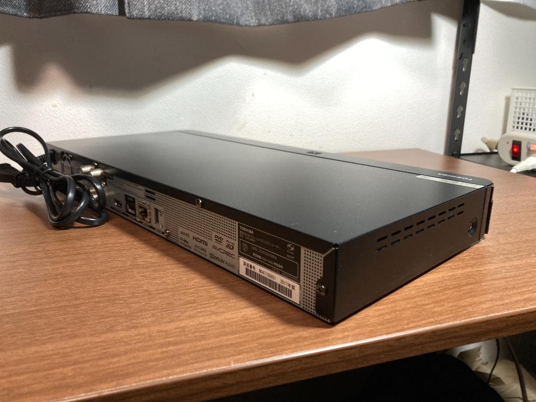 BDレコーダー TOSHIBA REGZA DBR-W507 中古動作品