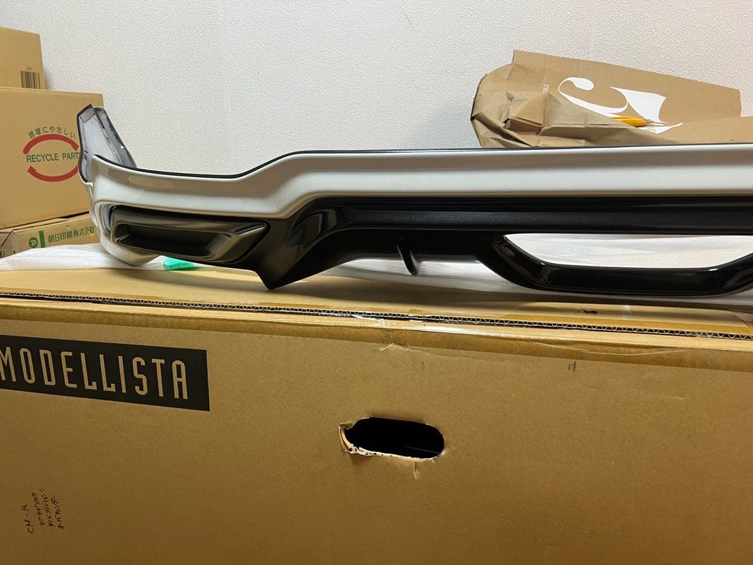 トヨタCH-R.MODELLISTA リアスポイラー
