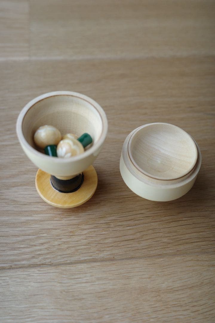 「Girl & Tree Cherry」　artek マトリョーシカ