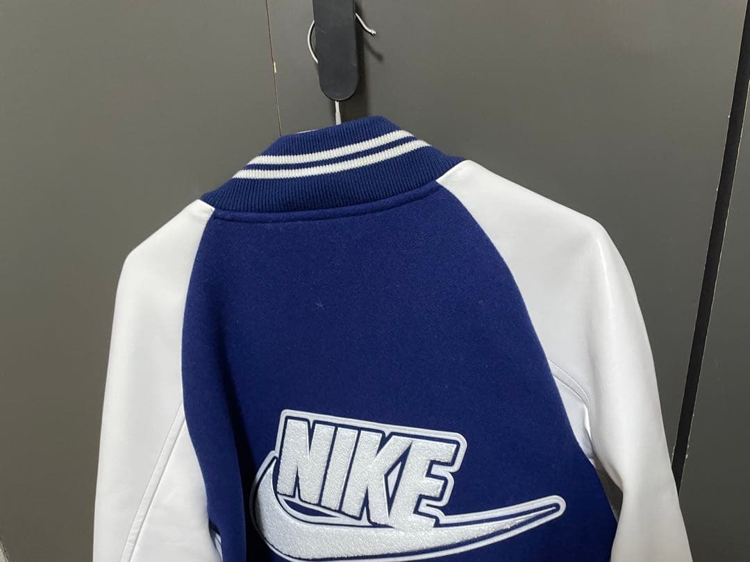 ツ*カ様 NIGO スタジャン S ネイビー/ホワイト　NIKE