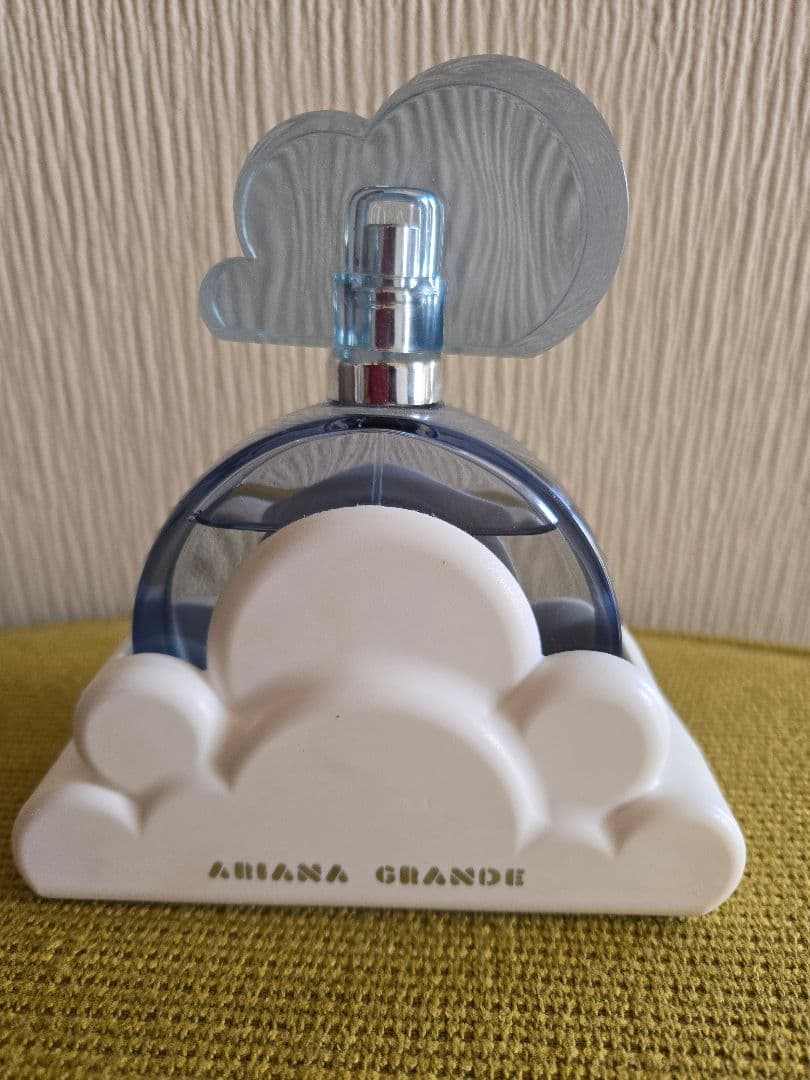 アリアナ・グランデ 香水 100ml