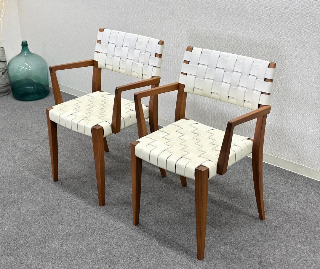 アルフレックス■TINA10アームチェア　2脚セット　ダイニング　ウォールナット