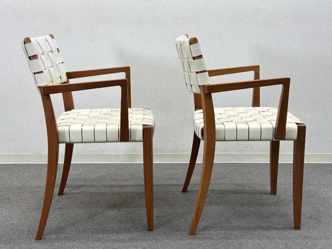 アルフレックス■TINA10アームチェア　2脚セット　ダイニング　ウォールナット