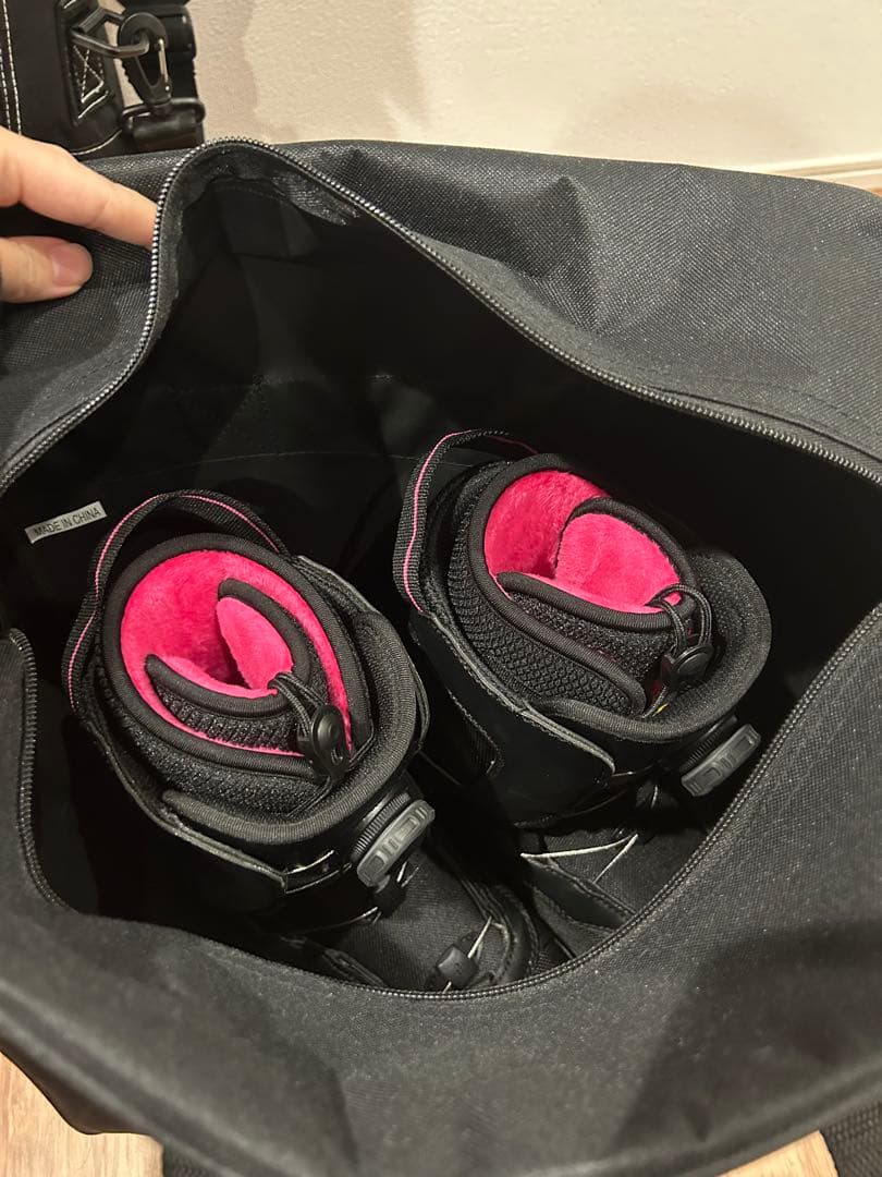 新品未使用スノーボード　150 ビンディング　スノーブーツ23センチ　セット