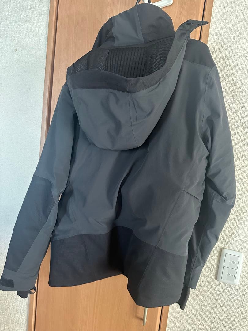 Salomon スキーウェア Lサイズ ブラック