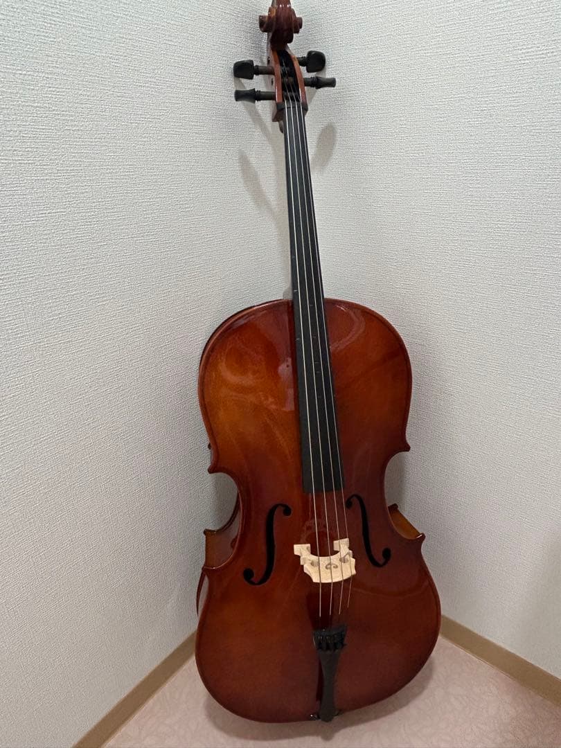 チェロ