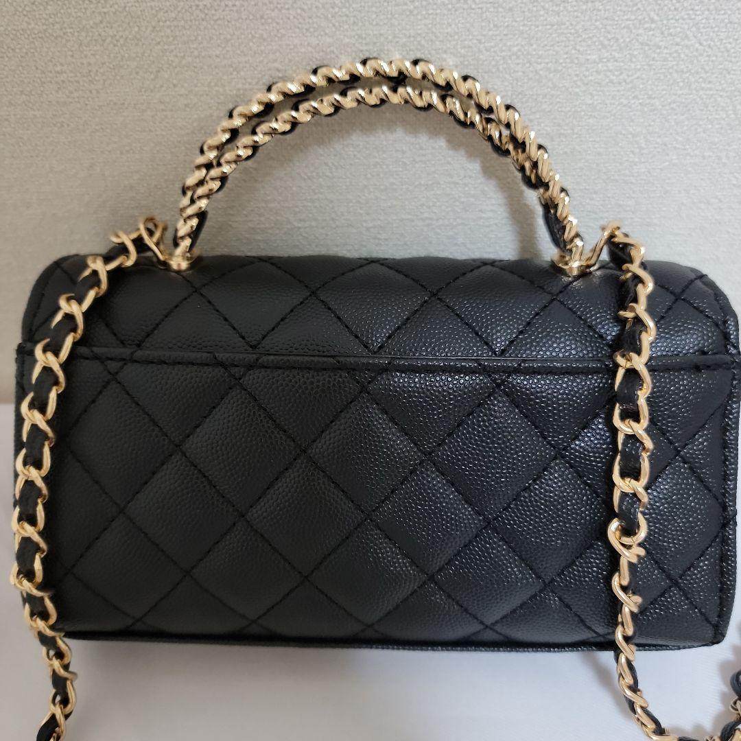 CHANEL キルティング ショルダーバッグ