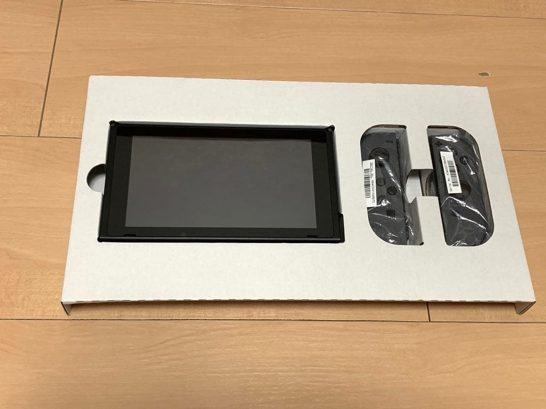 極美品 Nintendo Switch 本体 グレー/ブラック