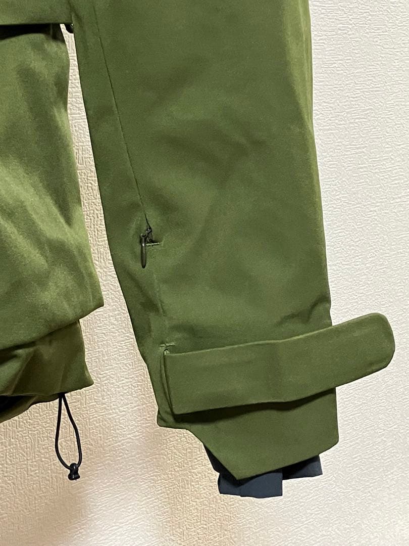 スノーボードジャケット