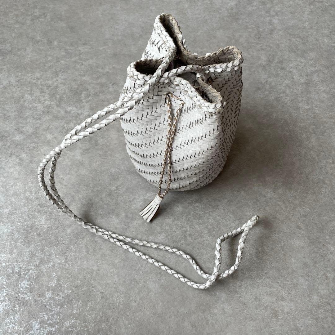 美品 dragon DIFFUSION POMPOM ショルダーバッグ 巾着