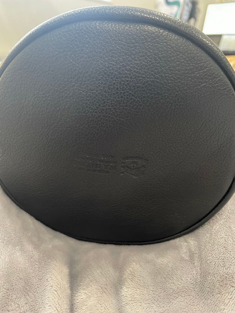 【美品】イルビゾンテ IL BISONTE ショルダーバッグ 巾着 レザー 黒