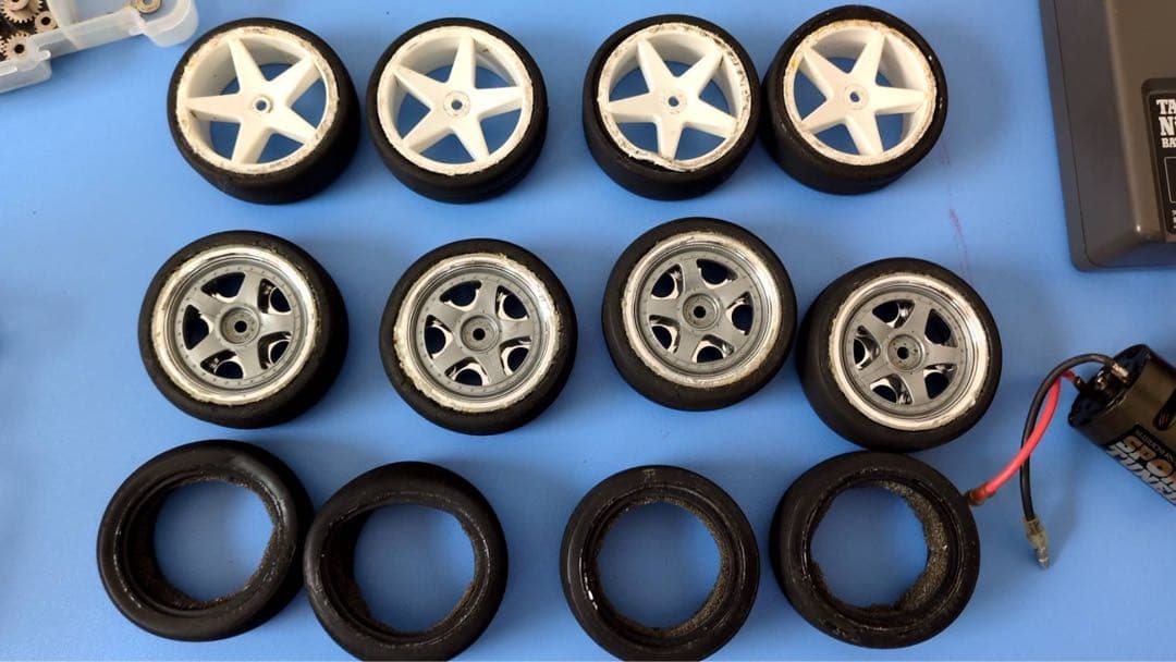 さ*こ様 PIAAPORSCHE 911 ラジコンカー 最終値下げ！