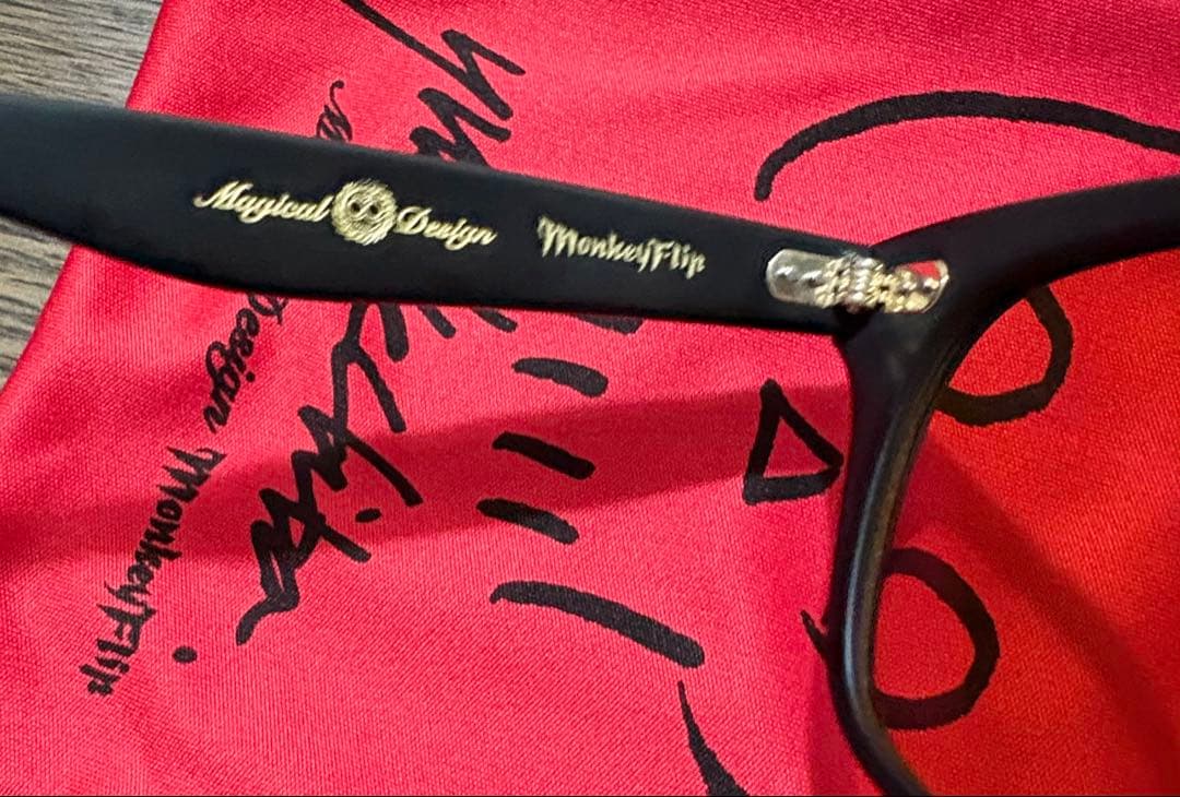 MagicalDesign × MonkeyFlip チバユウスケ サングラス