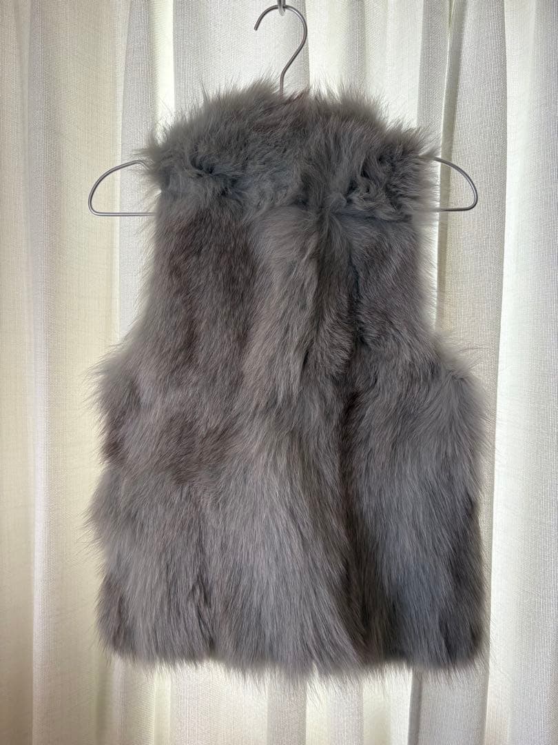 SUGAR ROSE グレー フォックスファー　ジレ　グレー