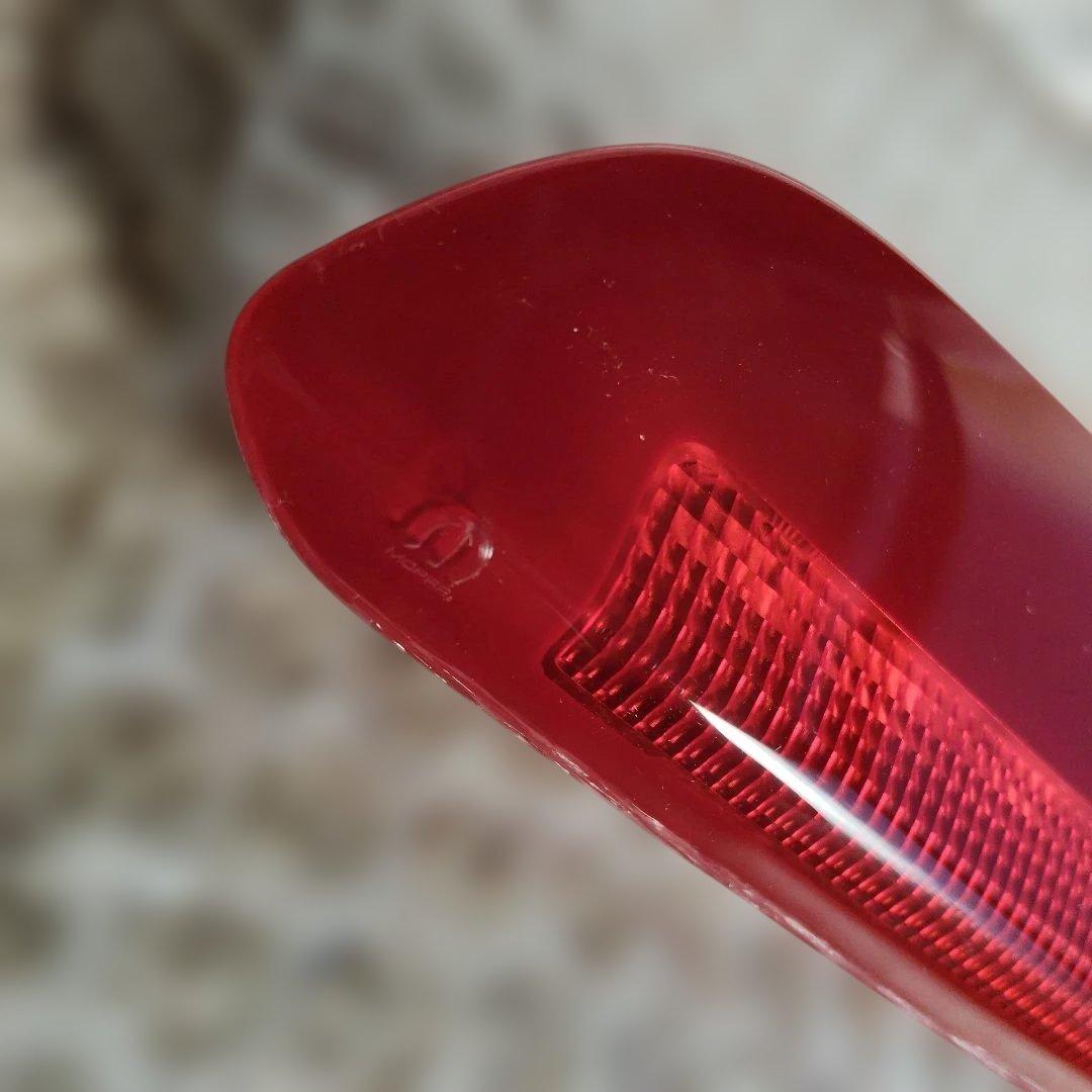 お値下げ【新品未使用】jeepレネゲード　ハイマウントストップランプ　純正部品