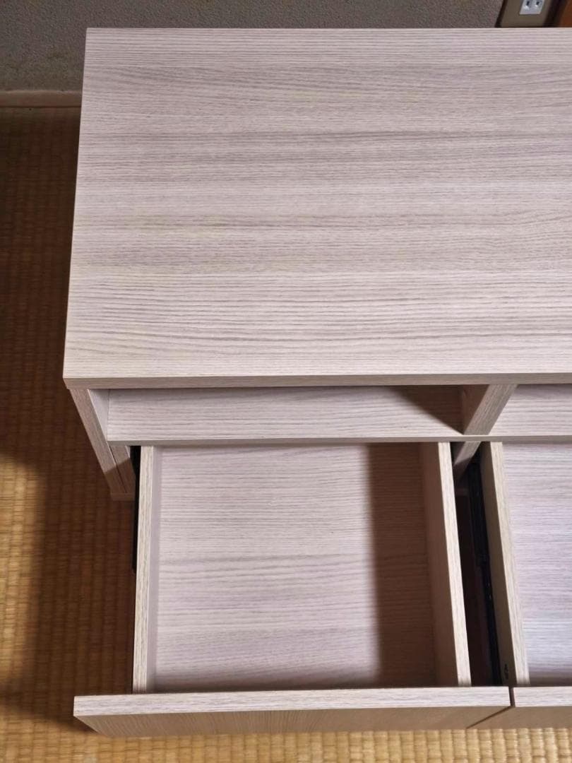 【新品同様】テレビ台（幅約140㎝）ローボードYKF1300N　直接引取り歓迎！