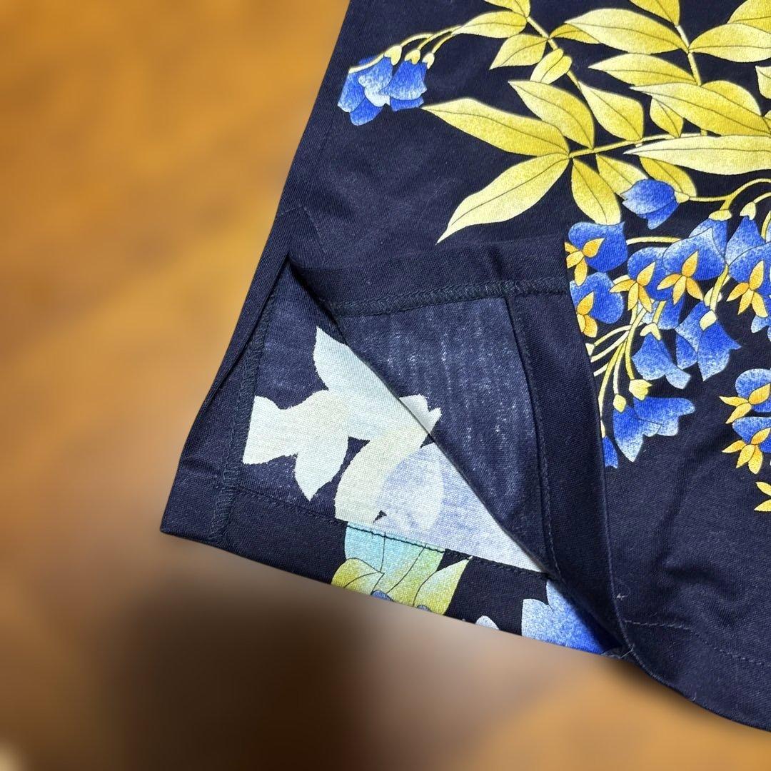 LEONARD レオナール 花柄 カットソー 未使用　コットン100% Vネック