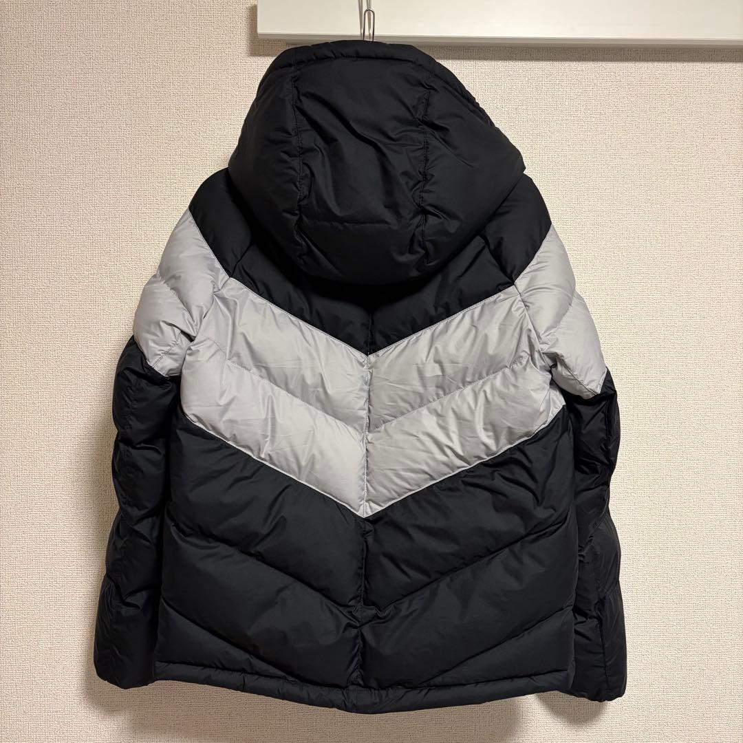 【新品未使用】NIKE ダウンジャケット