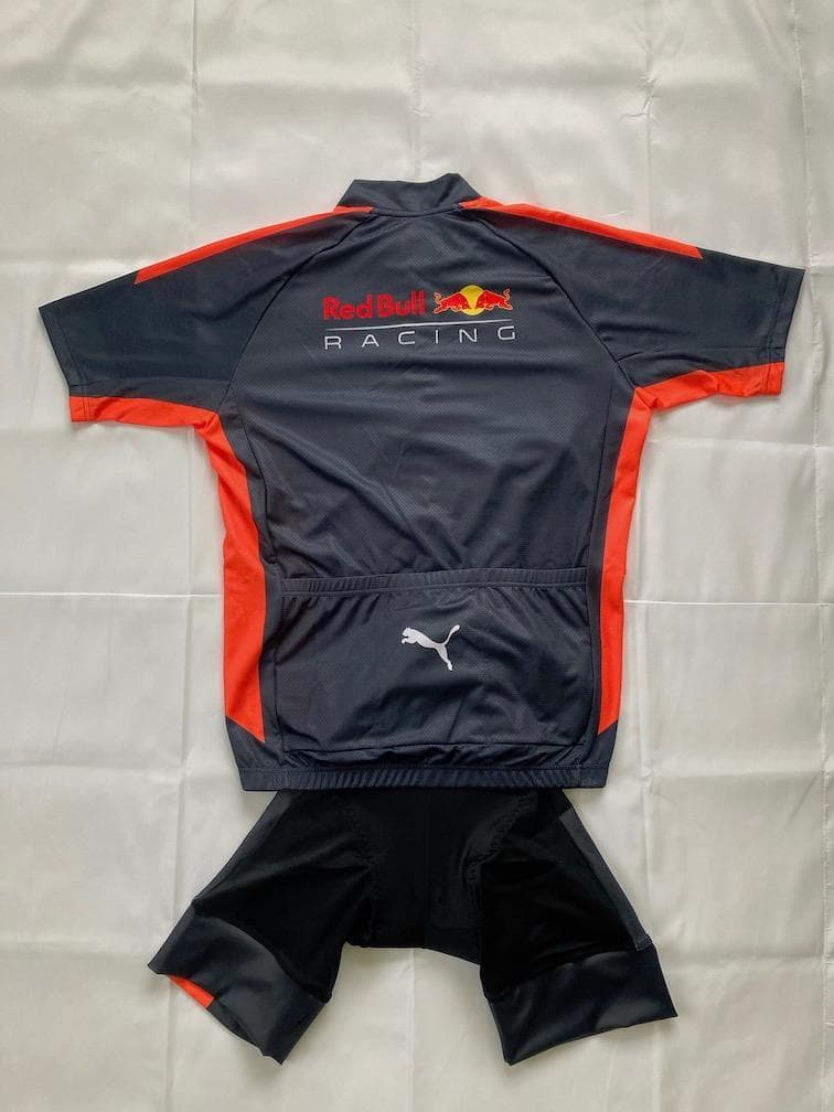 ★超レア Red Bull Racing F1チーム支給品 サイクルジャージ M