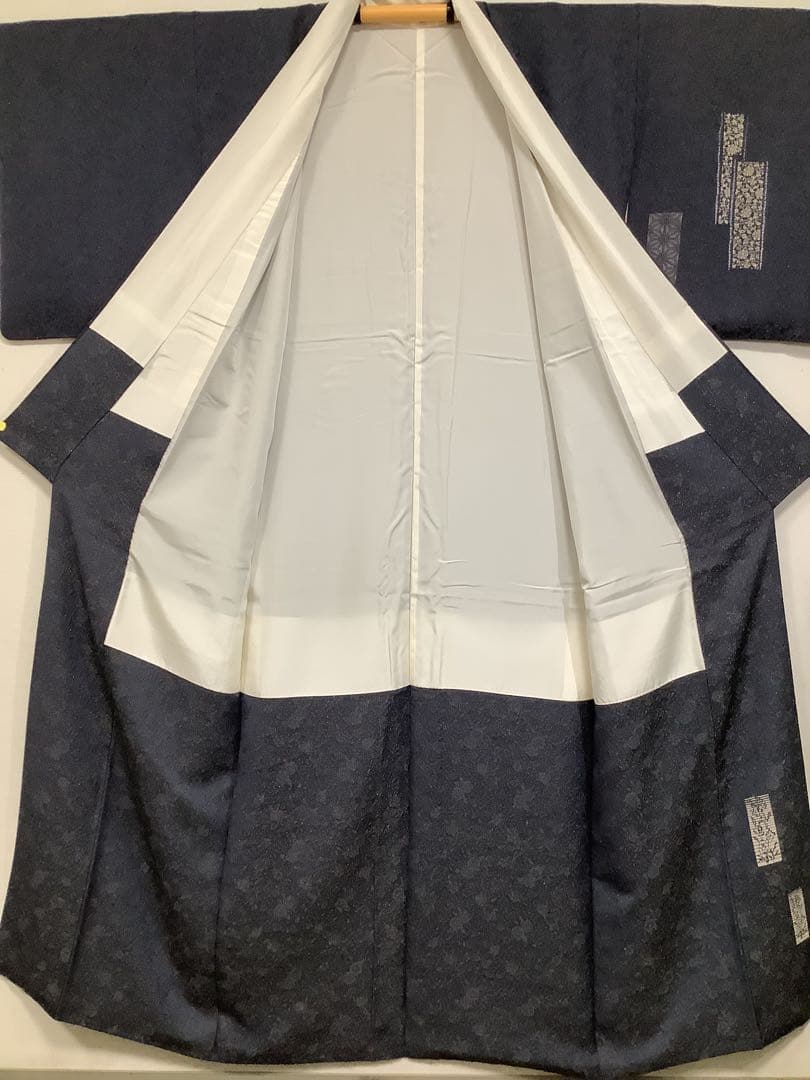 作家物、密かにゴージャスなお着物。