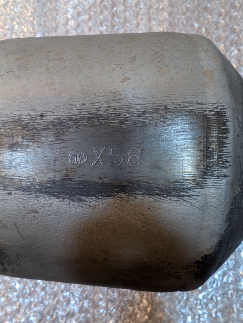 触媒　素材　X56