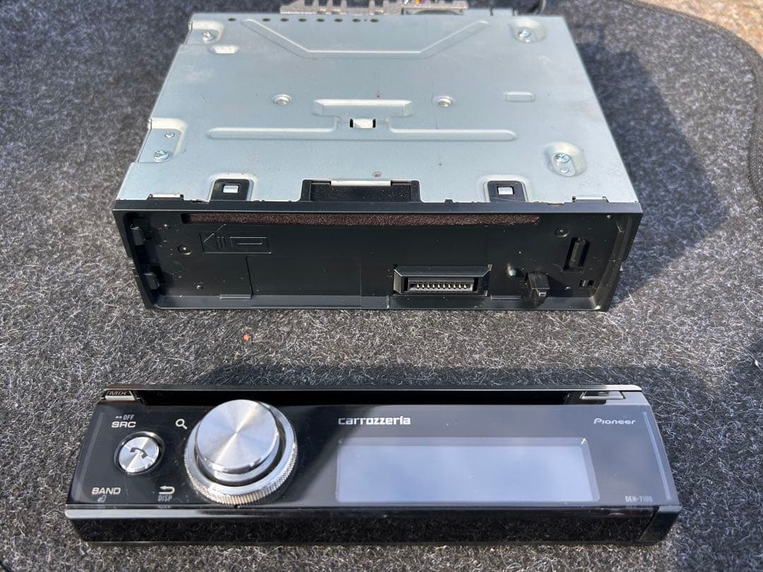 カロッツェリアDEH-7100 1DINオーディオ