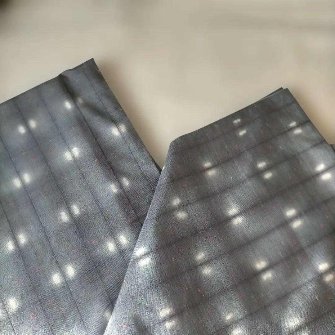 上品絞りグレー 紬着物 カラフル十字模様