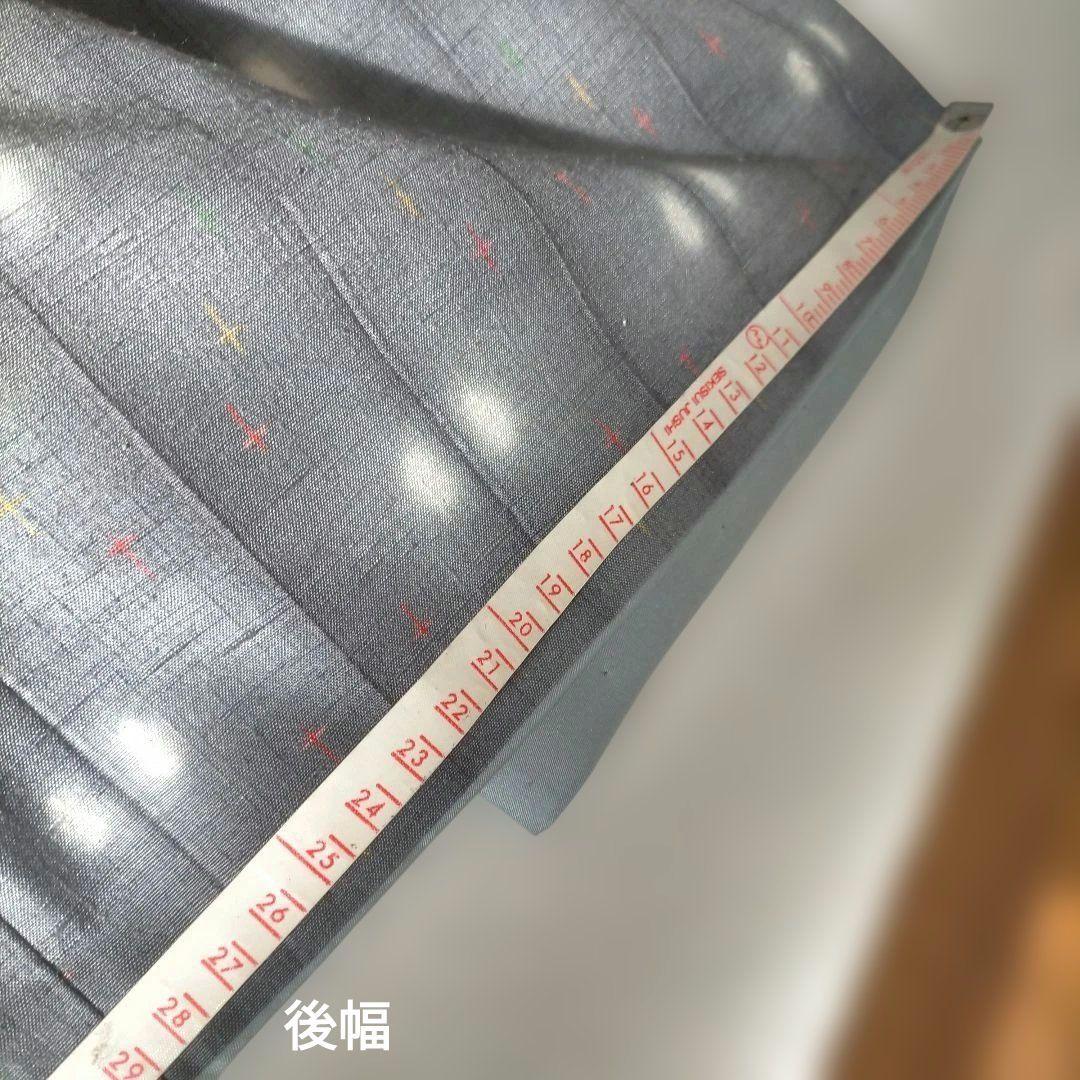 上品絞りグレー 紬着物 カラフル十字模様